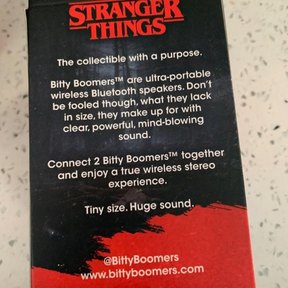 Netflix Stranger Things Dustin Collectible Bitty Bloomers Bluetooth Speaker - Picture 4 of 6